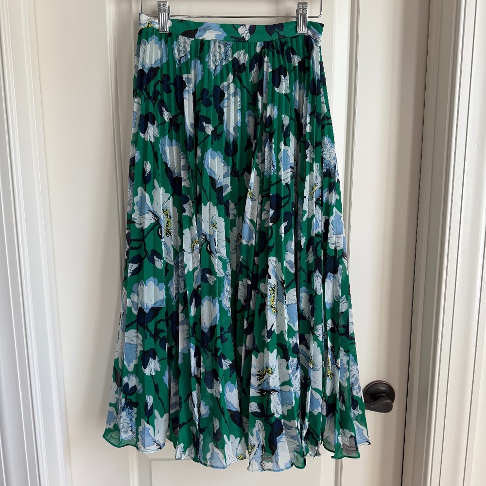 Maeve by Anthropologie pleated Floral midi skirt